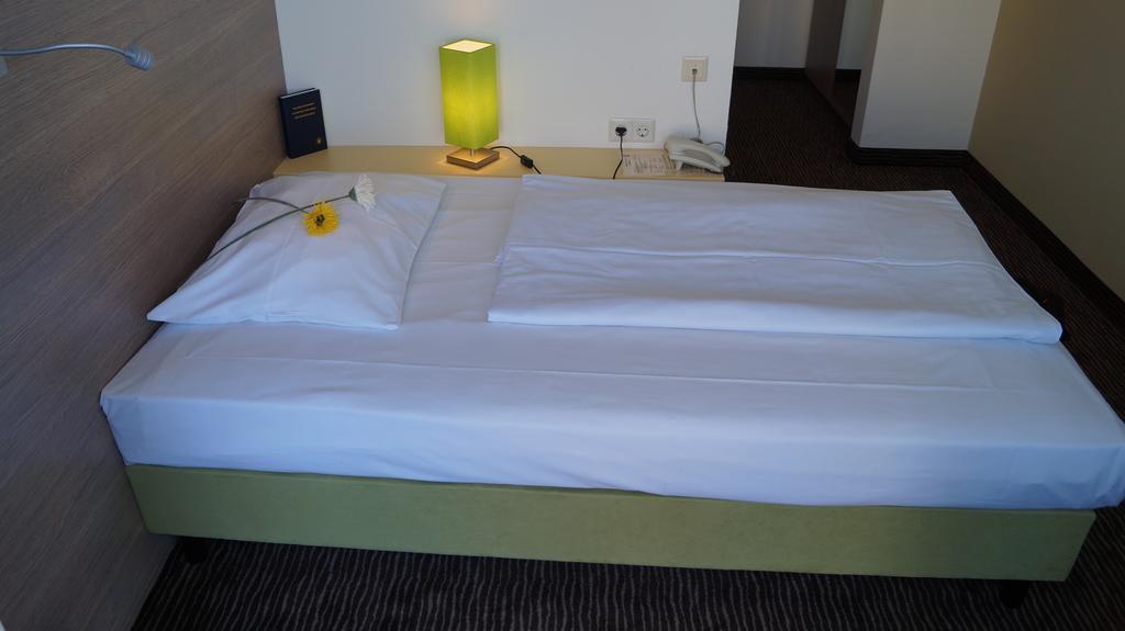 Gaestehaus Fernblick Bad Wimpfen Ruang foto